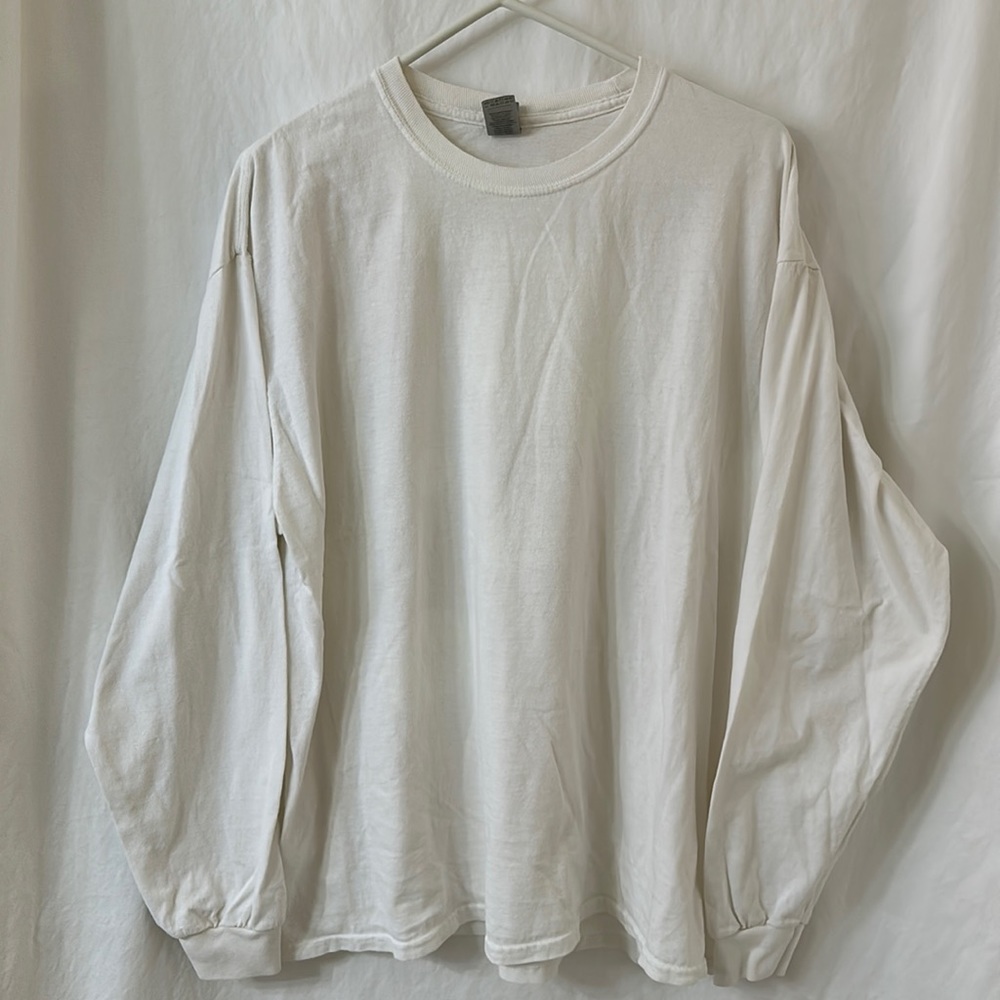 Men’s long sleeve shirt